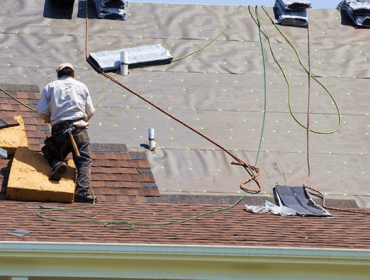 3 Features to Look When Getting a Roof Replacement