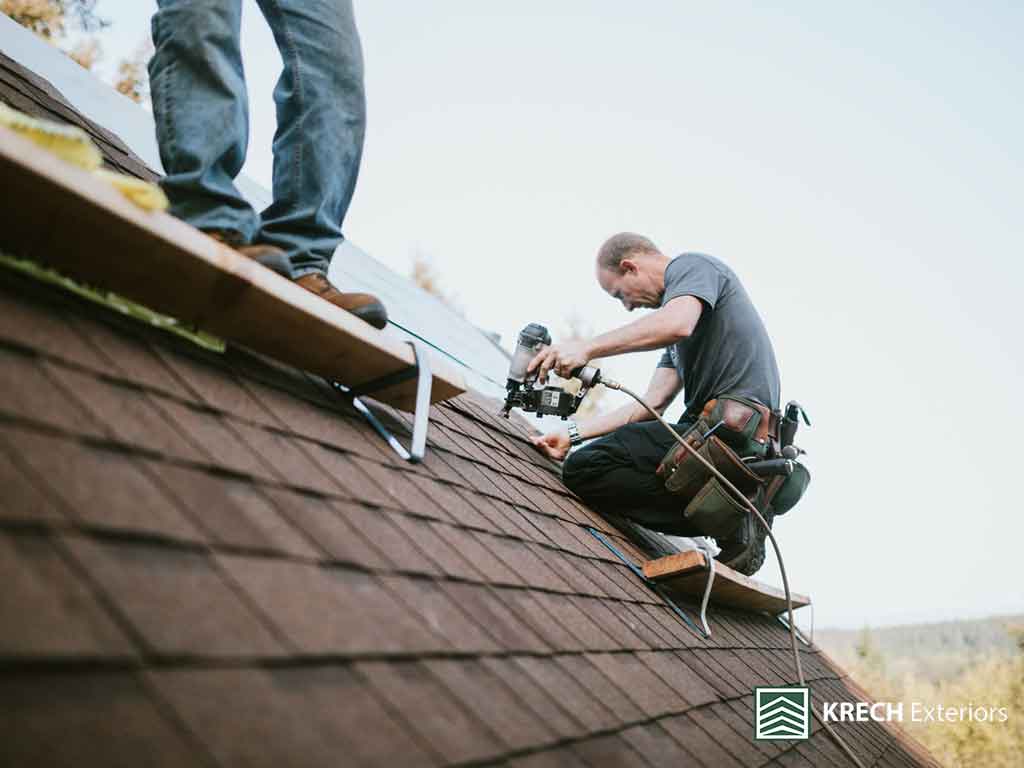 4 benefits of working with a manufacturer certified roofer