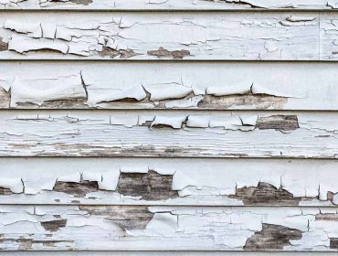 5 Signs That It’s Time to Retire Your Old Siding