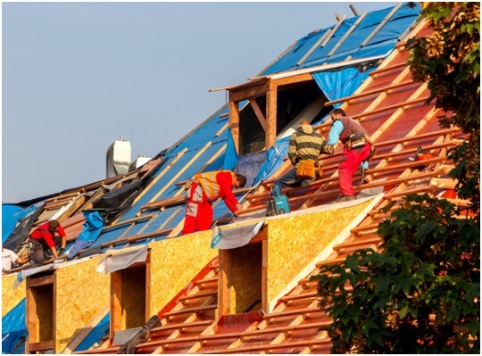 7 Tips on Hiring Reliable Roofing Contractors