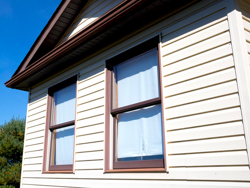 The Better Siding: Why Vinyl Is Superior to Wood
