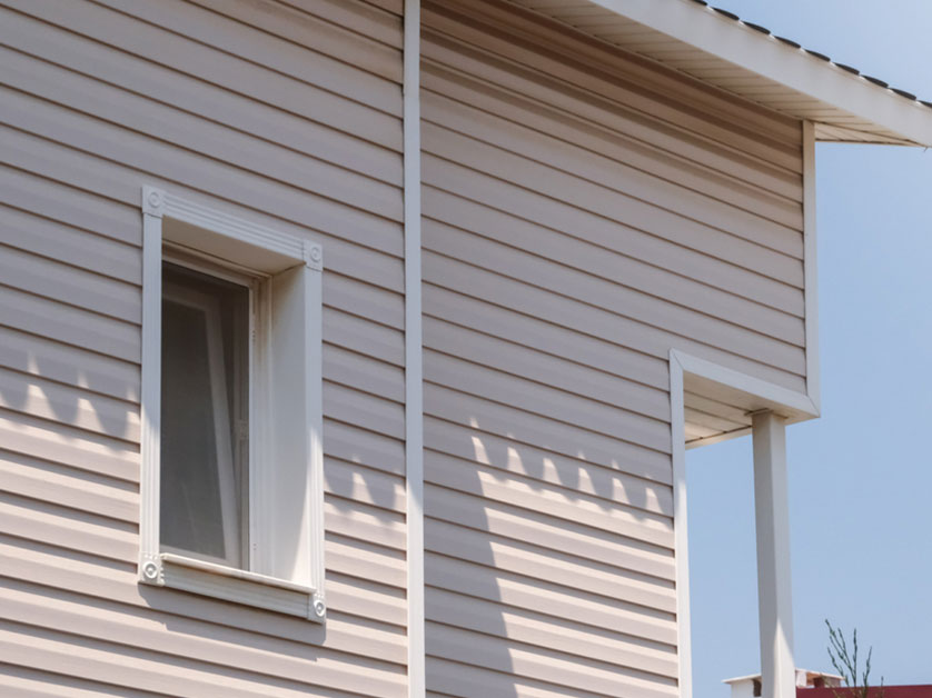 why vinyl not wood is the real king of siding aesthetics