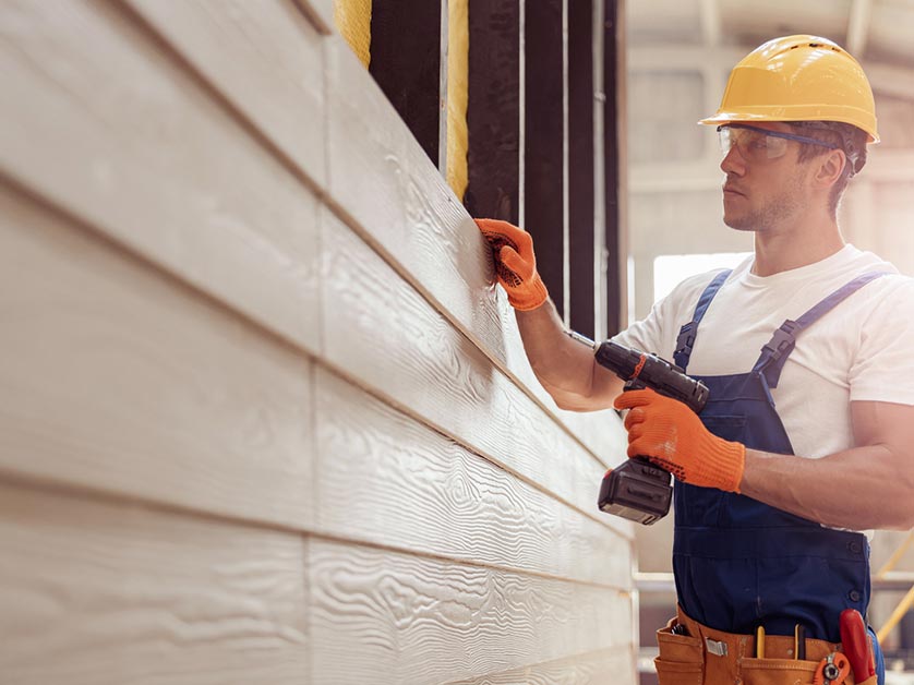 Critical Questions to Ask Before Hiring a Siding Contractor
